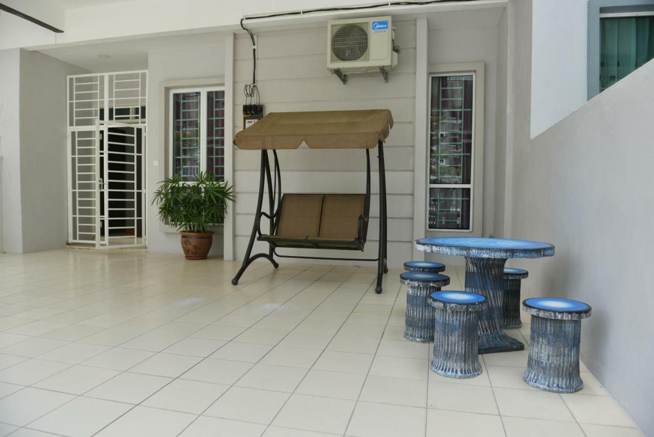 Langkawi Shell Out Villa Kuah Esterno foto